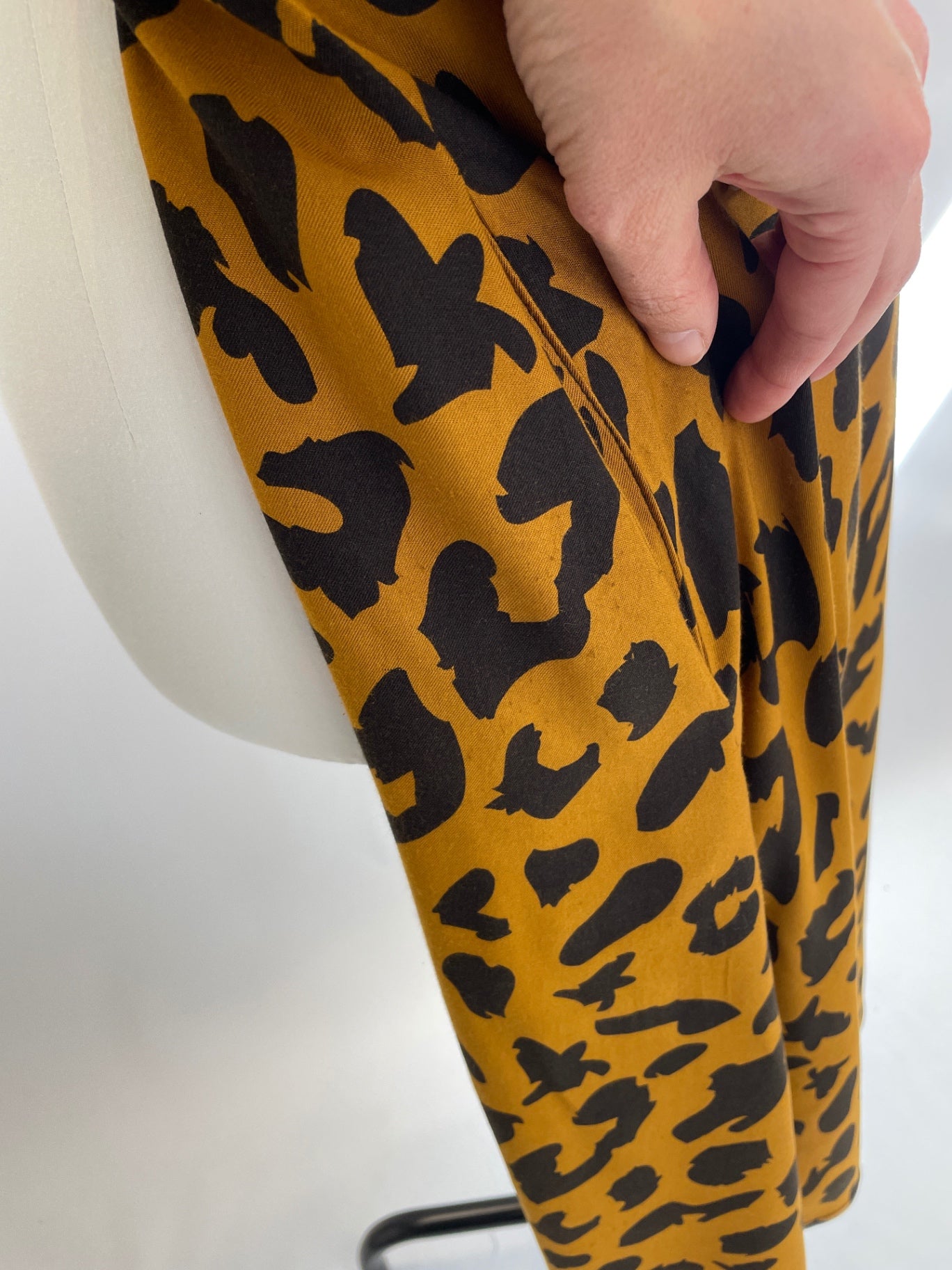 Rock "Romy" | großes Leomuster | EcoVero™ Lenzing™ Farbe: Leo braun | Größe: XXXL | Second Love