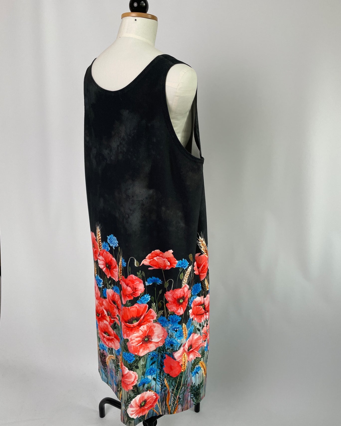 Adam | ohne Ärmel | Mohnfeld | 4XL +15cm | Second Love