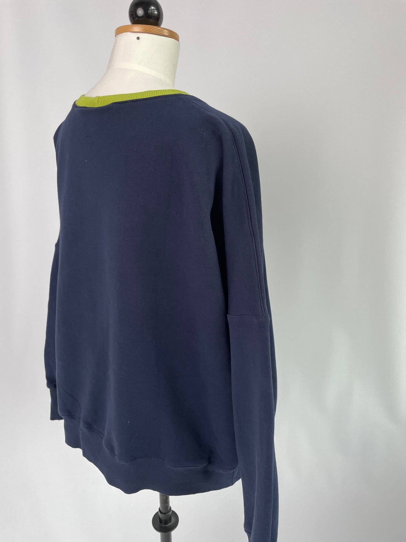 Sophie | Colorblocking-Sweater | dunkelblau/limette | Größe XXXL | Second love