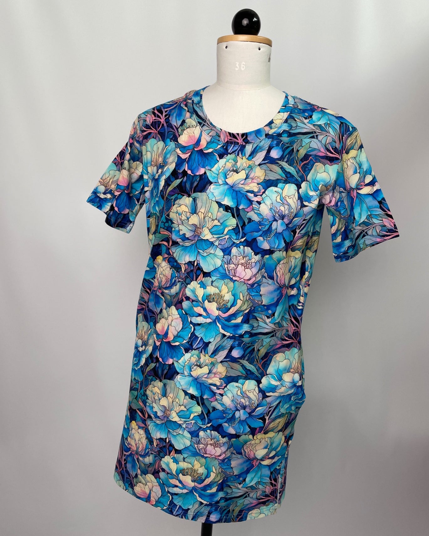 Tilda | T-Shirt Kleid | Pfingstrosen | Größe XS mit Taschen | Second Love