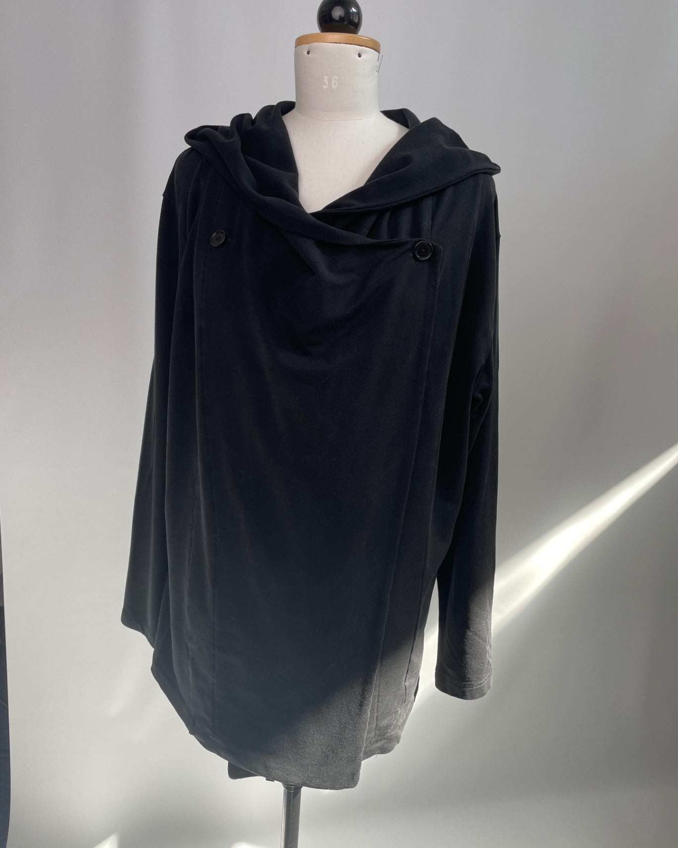 Wickelmantel | Tencelsweat schwarz | Größe M | Second Love