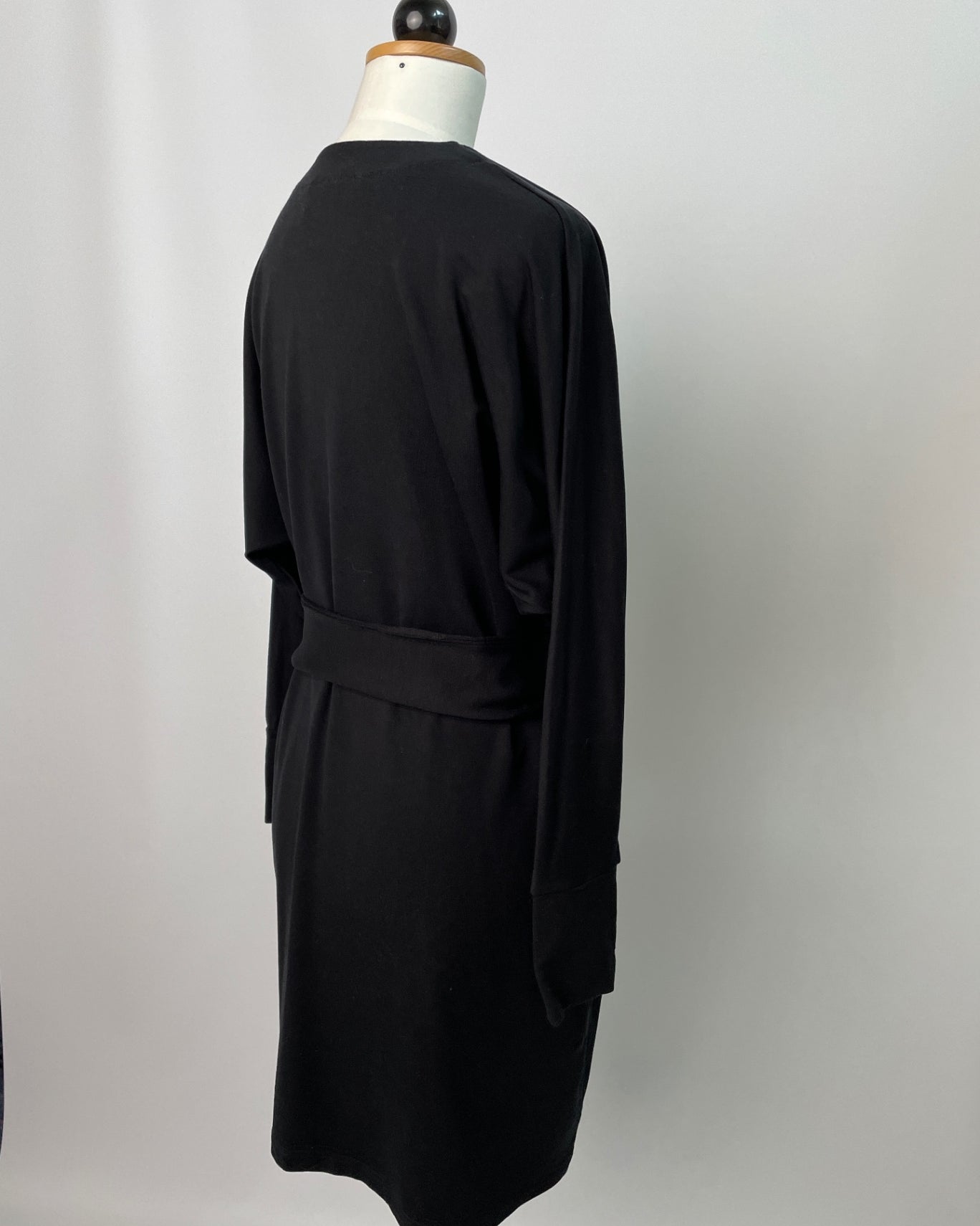 Kumi | langärmliges Kimonokleid | Tencelsweat schwarz | Größe XXS | Second Love