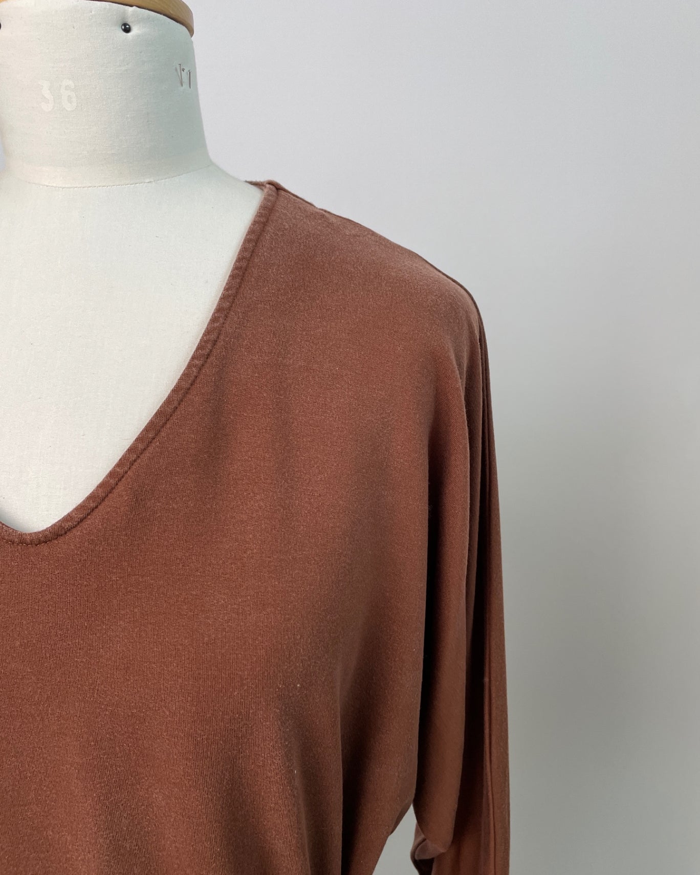 Kumi | langärmliges Kimonokleid | Tencelsweat nuss | Größe XXS | Second Love