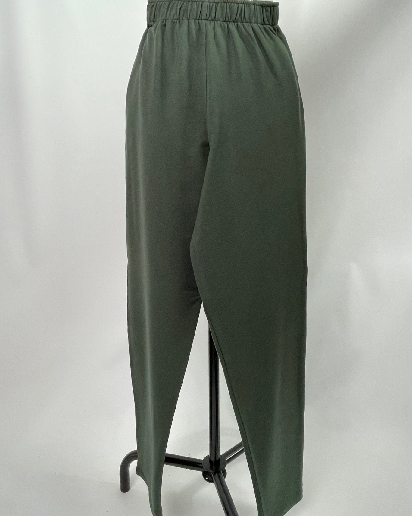 Karo | Karottenhose | Tencelsweat grün | Größe XXS | Second Love