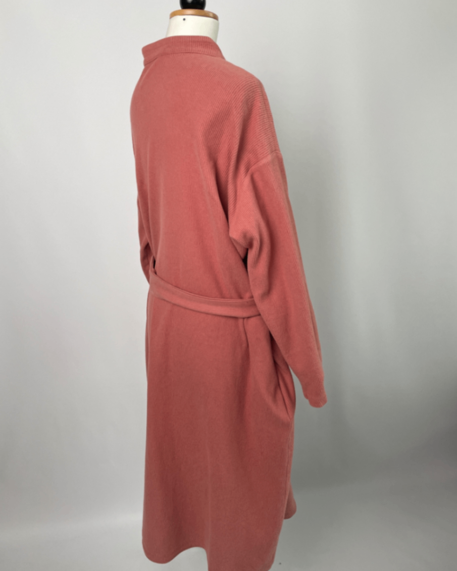 Briana | Langärmliges Blusenkleid | Cordsweat Rosenholz | Größe XXXL mit Taschen | Second Love