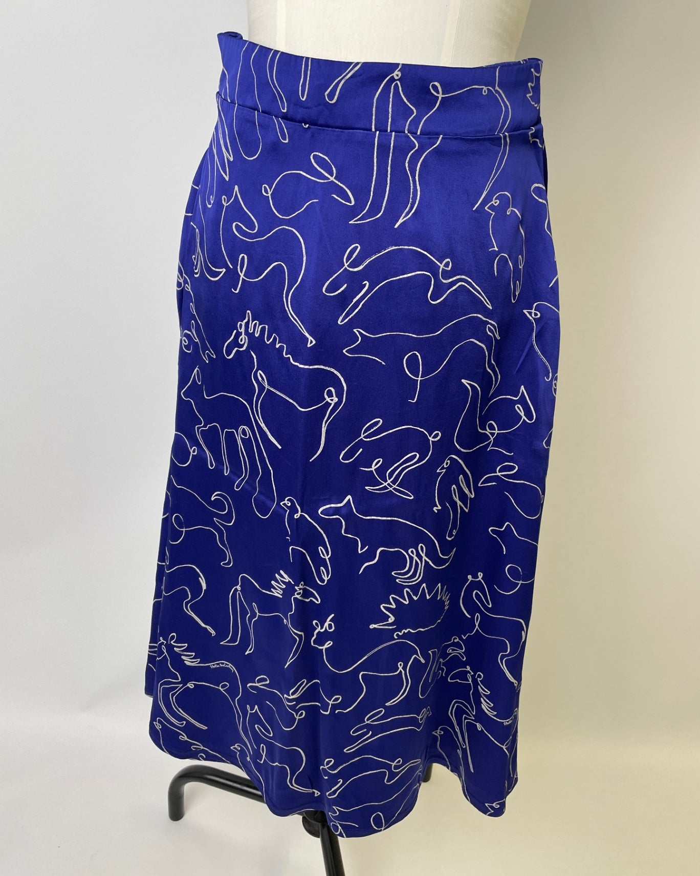 Romy | Rock | Designer Deadstock Animals blau | Größe XL +10cm | Second Love