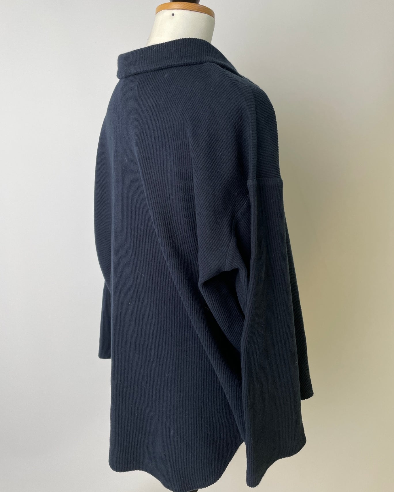 Bonnie | Bluse | Cordsweat dunkelblau | Größe L | Second Love