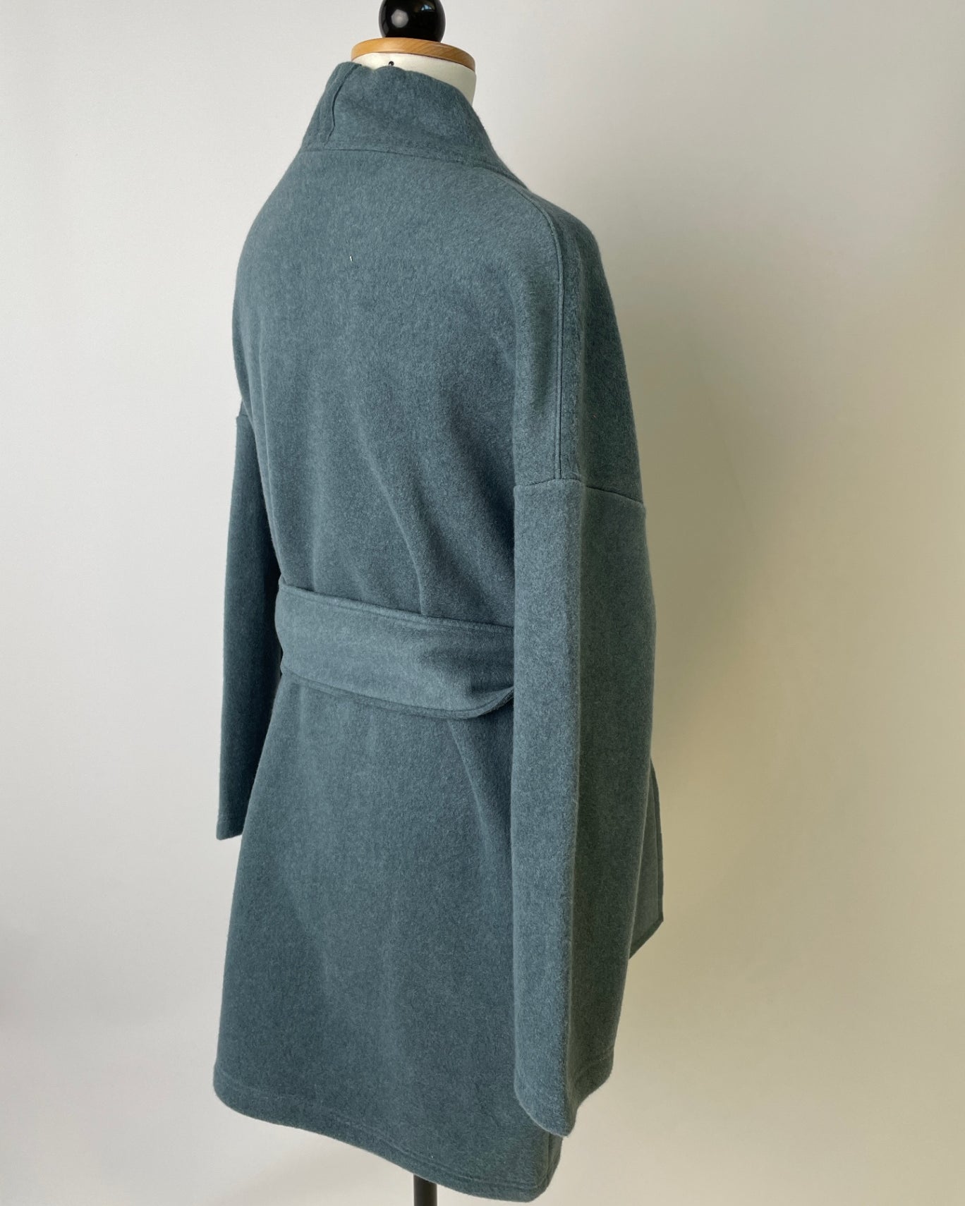 Mantel | 100% Bio-Baumwoll-Fleece rauchblau | Größe L