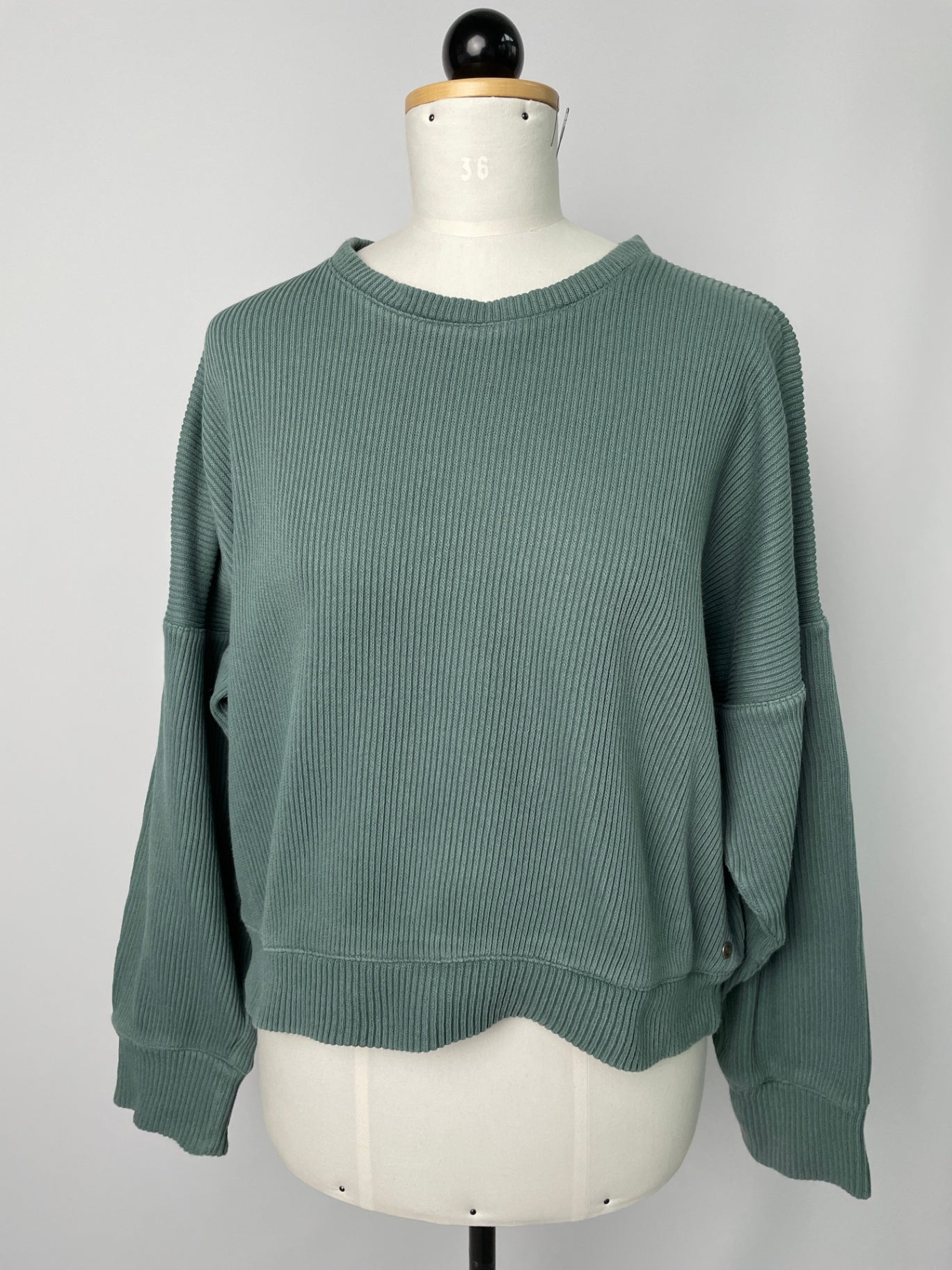 Sophie | Sweater | Bio Baumwoll-Strick salbei | Größe XXS | Second Love