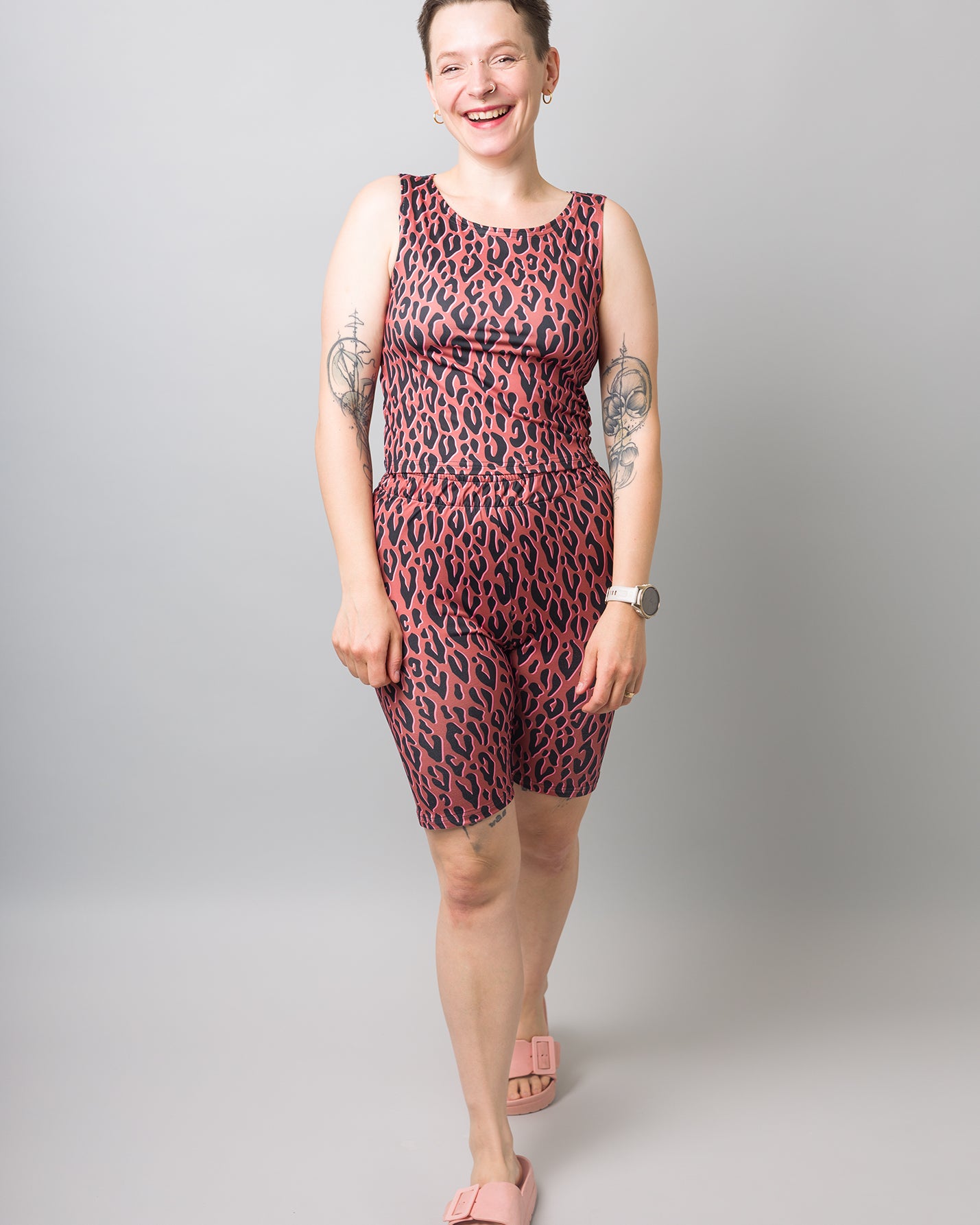 Melly trägt auf dem Foto Größe S, Funktionsstoff