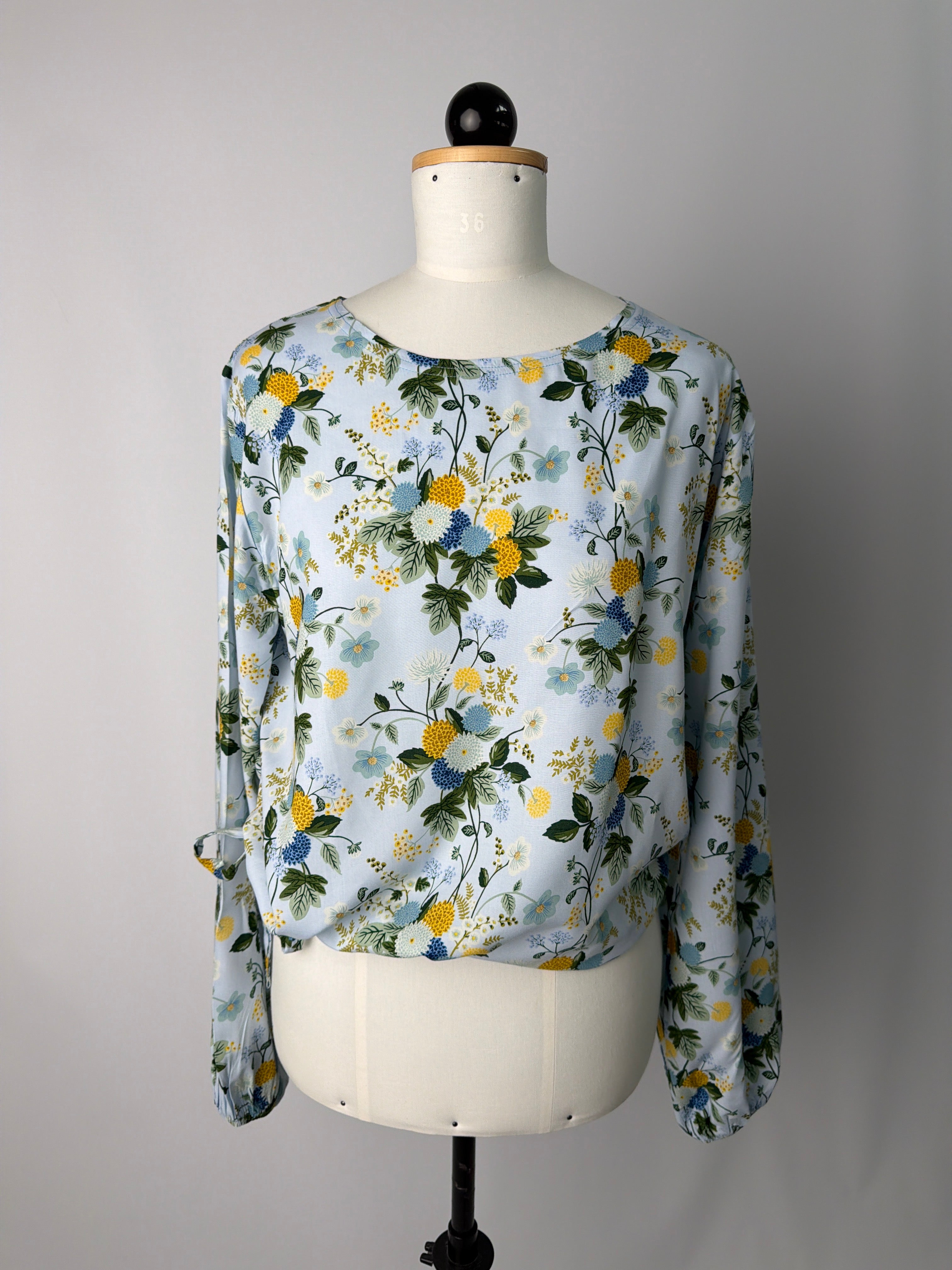 Muster "Dahlien"
