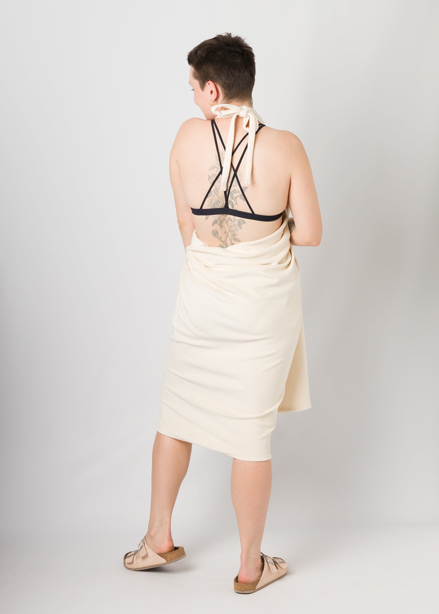 Melly trägt auf dem Foto 'Trudi' Größe 1, Frottee