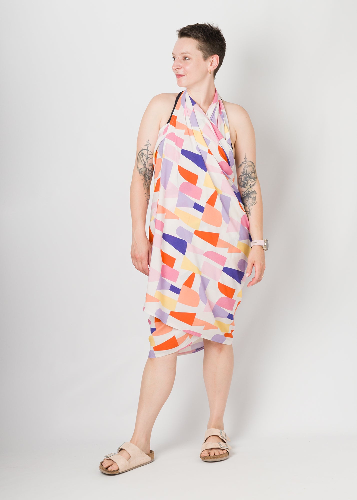 Melly trägt auf dem Foto 'Trudi' Größe 1, Muster nicht elastisch