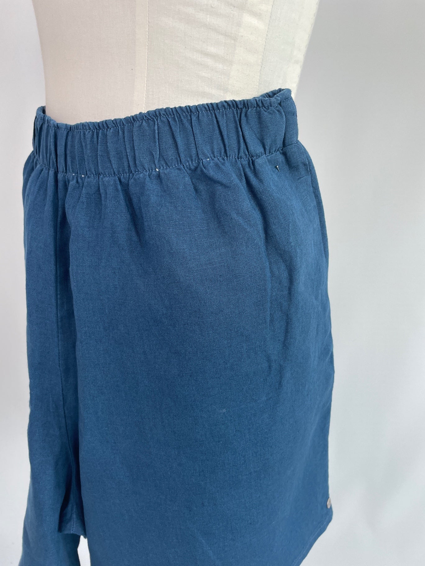 Kira | kurze Hose | Leinen blau | Größe XXL | Second Love