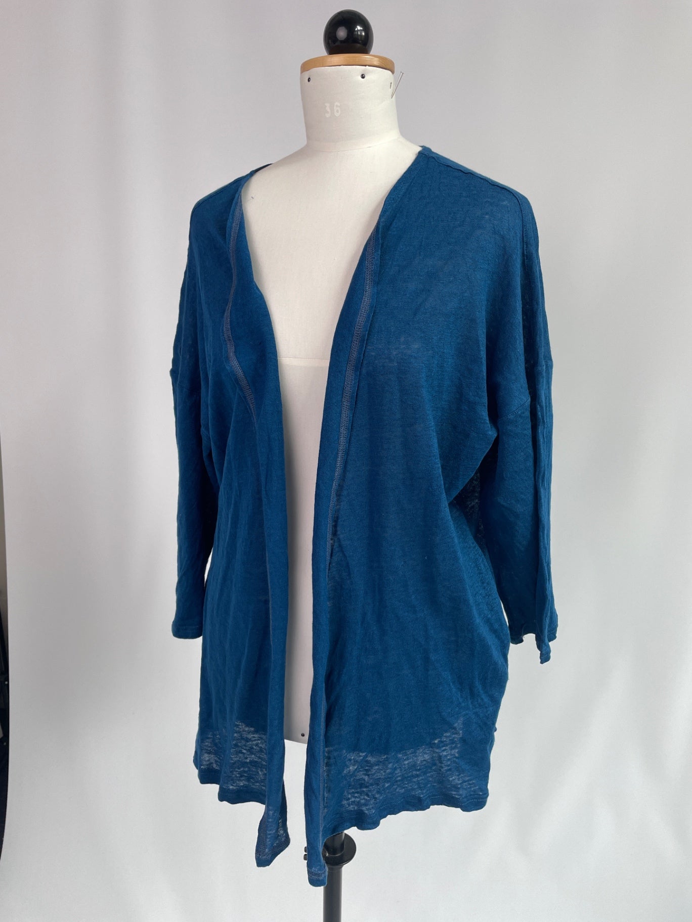 Cora | langärmliger Cardigan | ohne Schlaufen | Leinenjersey | blau | Größe: L | Second Love