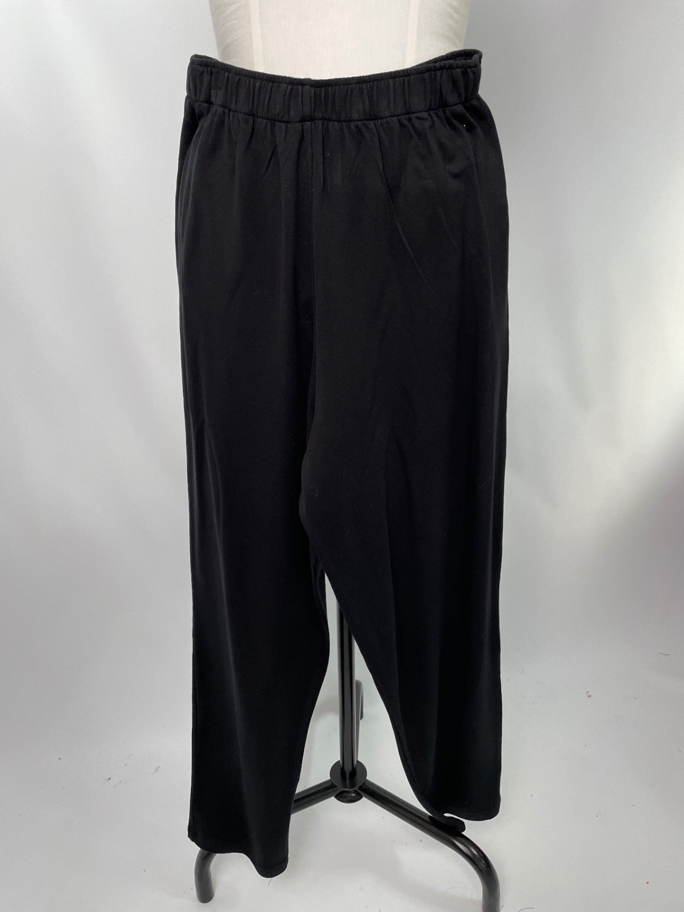 Karo | Karottenhose | Tencelsweat schwarz | Größe M | Second Love