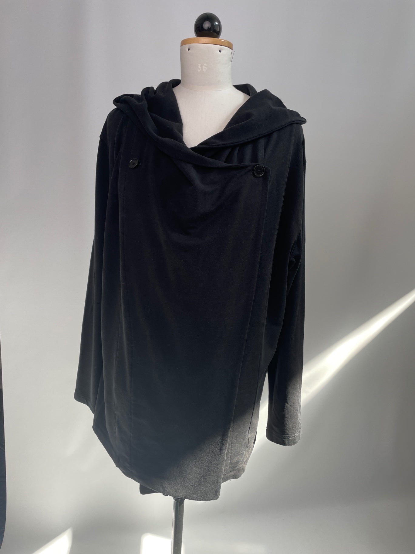 Wickelmantel | Tencelsweat schwarz | Größe M | Second Love