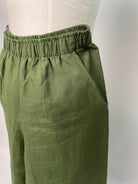 Betty | Hose mit Barrelbein | Leinen grün | Größe L -3cm | Second Love