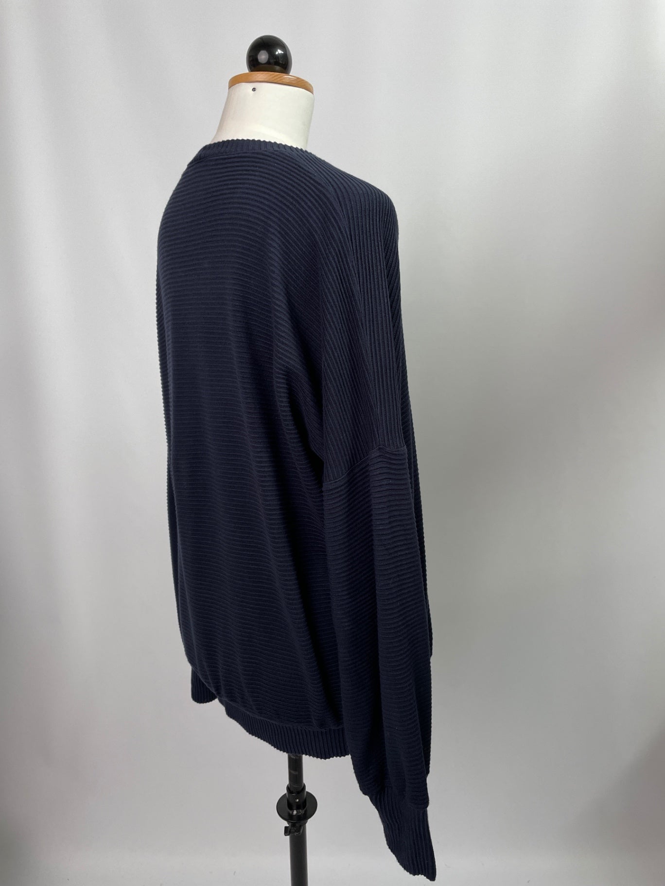 Sophie Sweater |  EcoVeroRipp | dunkelblau |  Größe M | + 10 cm | Second Love