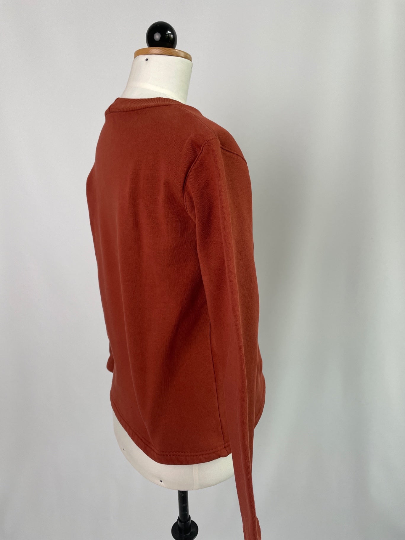 Theo | Lockerer Longsleeve | Sweat rostrot | Größe XS | Second Love