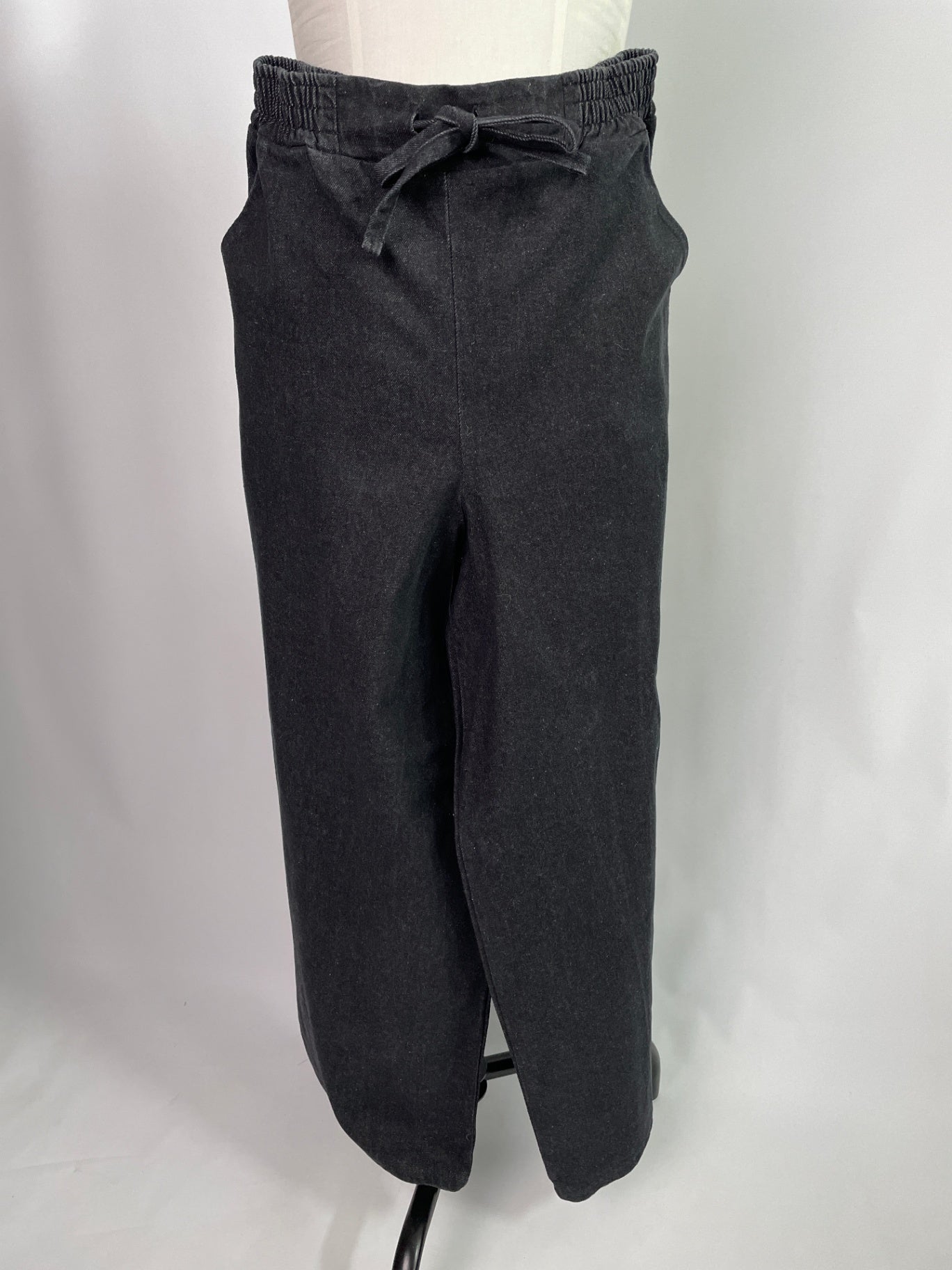 Holly | Hose mit Bindeband & weitem Bein | Jeans gewebt schwarz | Größe S | Second Love