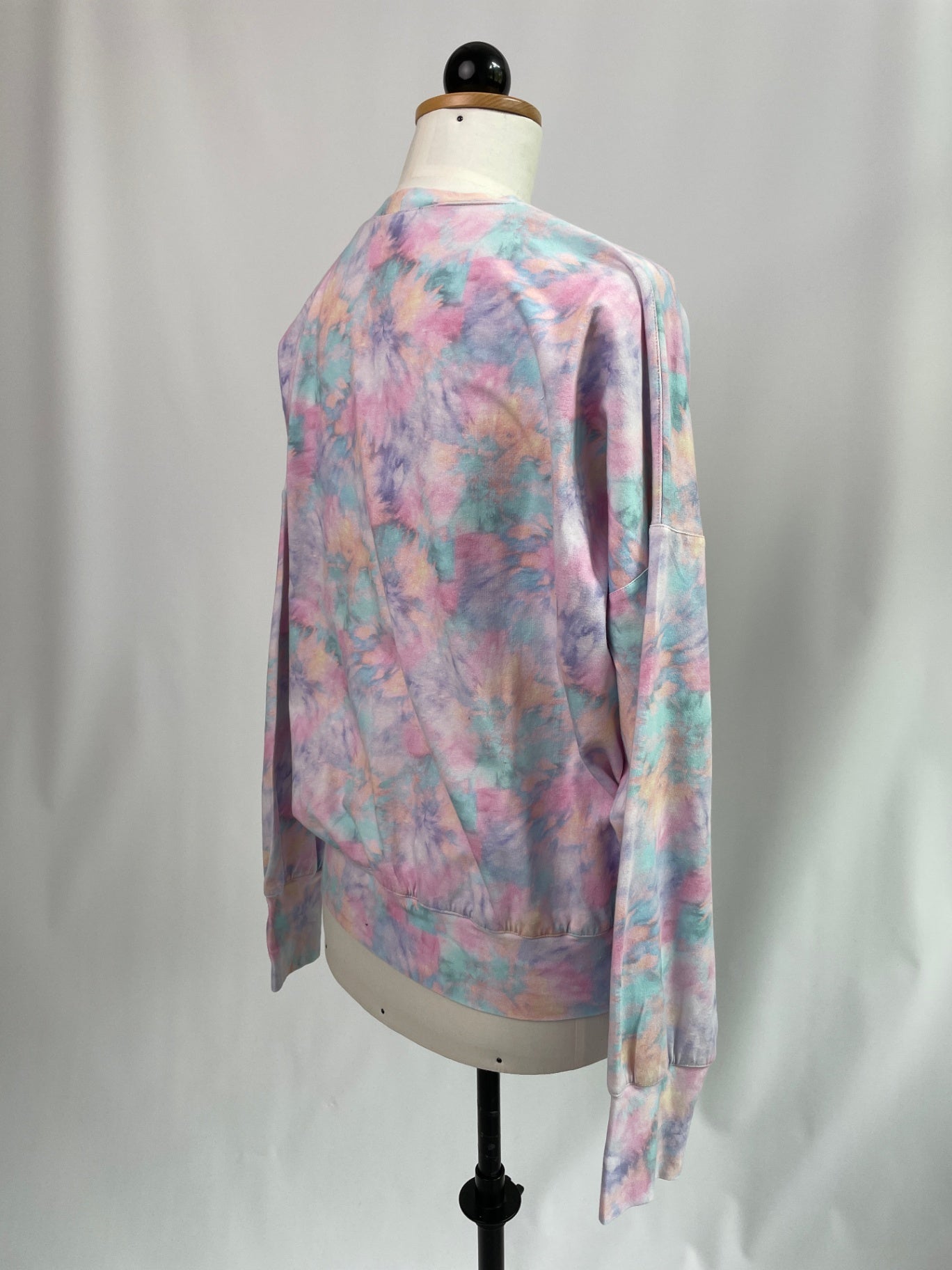 Sophie | Sweater | Muster Batik Pastell | Größe S | Second Love