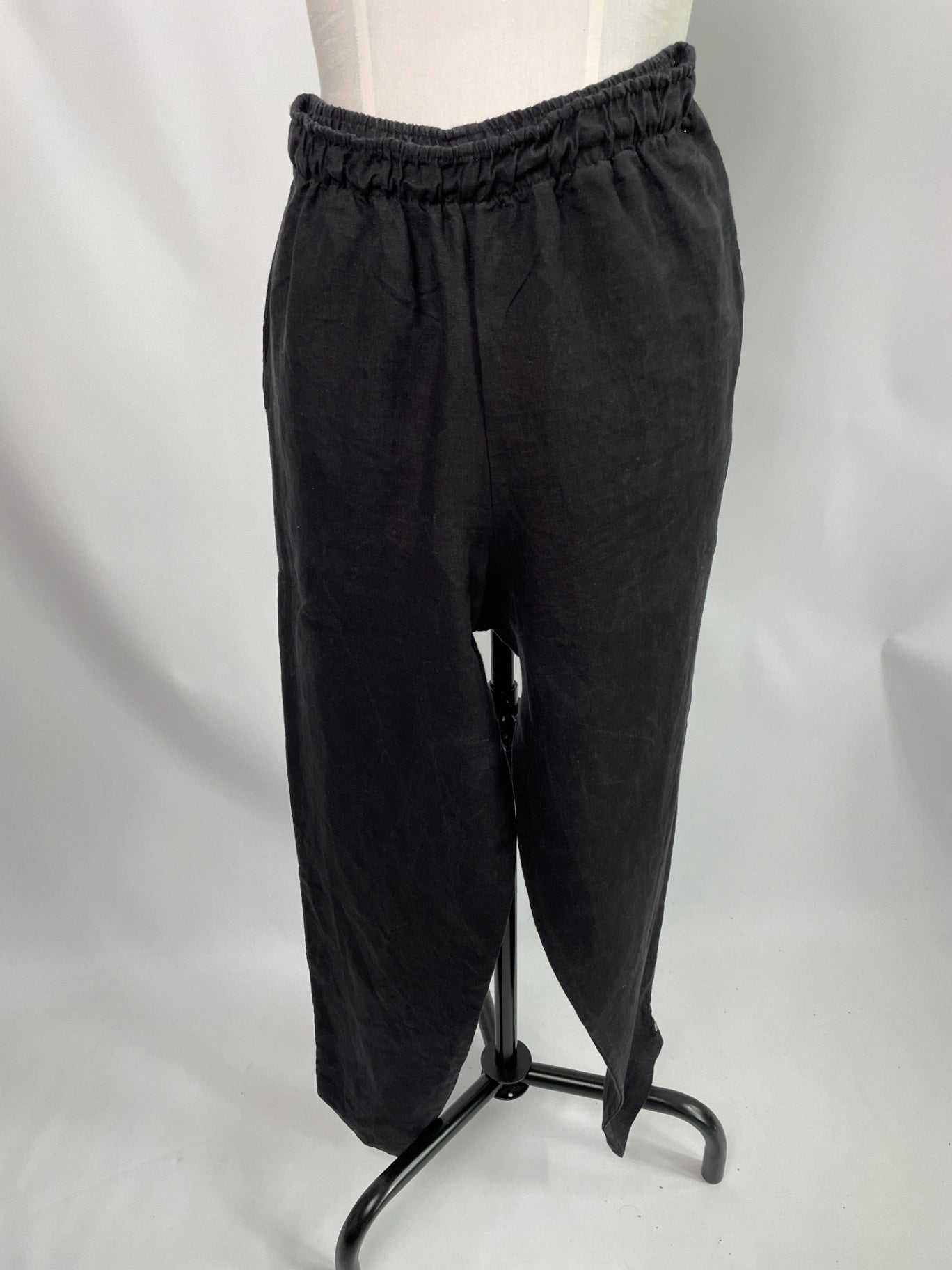 Karo | Karottenhose | Leinen gewebt schwarz | Größe S | Second Love