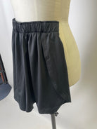 Wendy | Luftige Wickelshorts | UV-/Funktionsstoff schwarz | Größe XS | Second Love