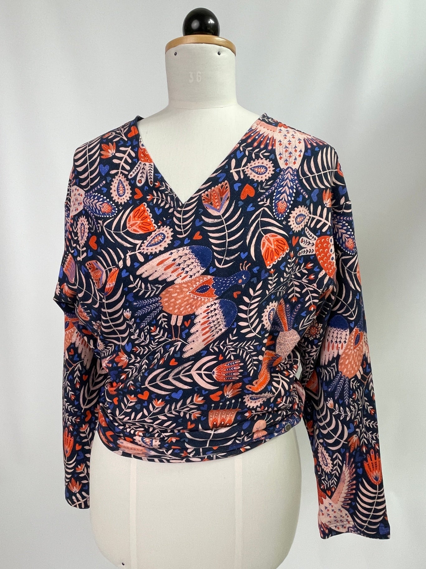 Winja | Wickelbluse langarm | Muster elastisch Birds | Größe 1 | Second Love