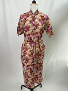 Briana | Kurzärmliges Blusenkleid mit Stehkragen | nicht elastisches Muster | Ginkgo | Größe M | Second Love