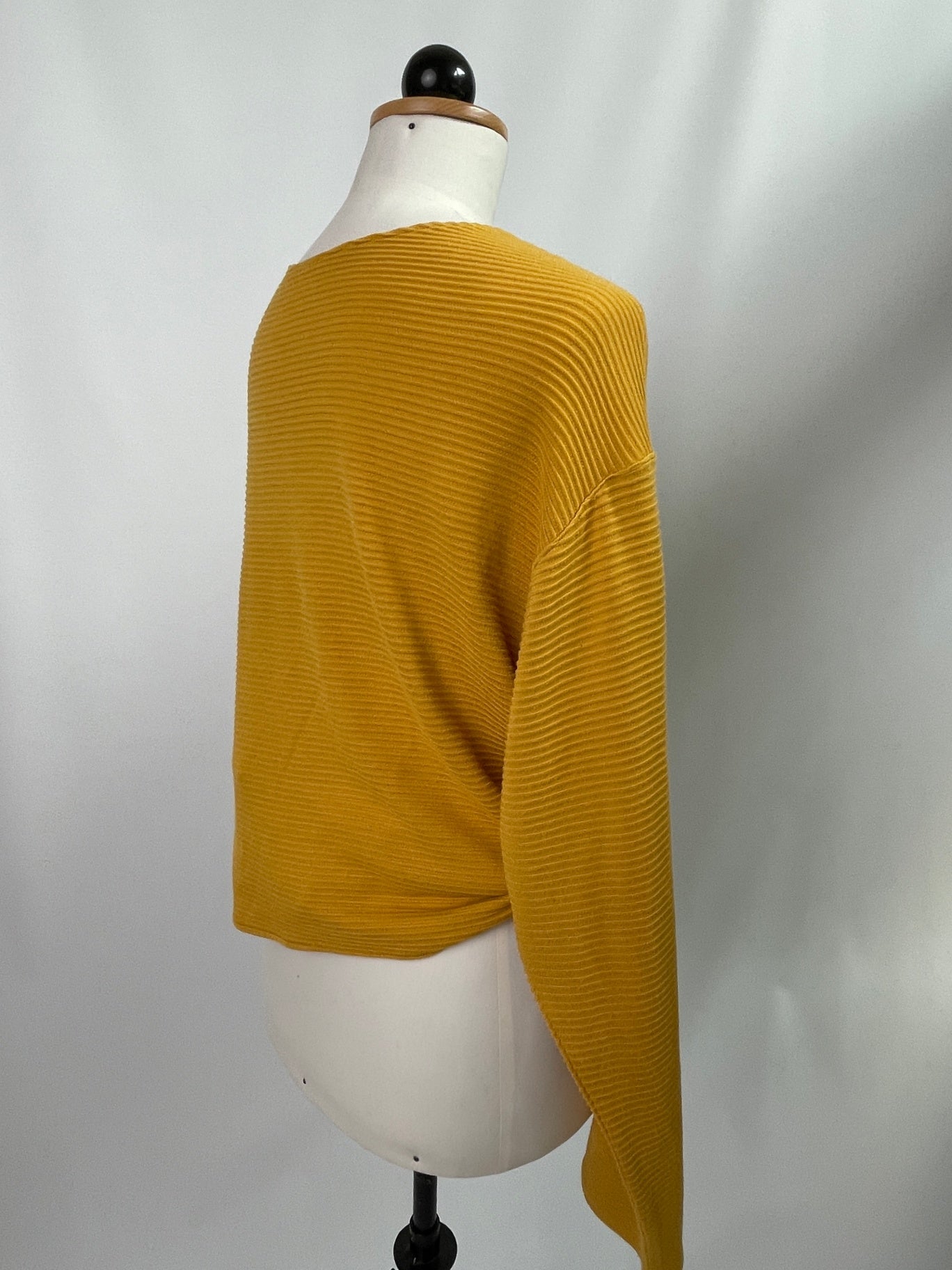 Winja | Wickelbluse langarm | EcoVero Ripp gelb | Größe 1 | Second Love