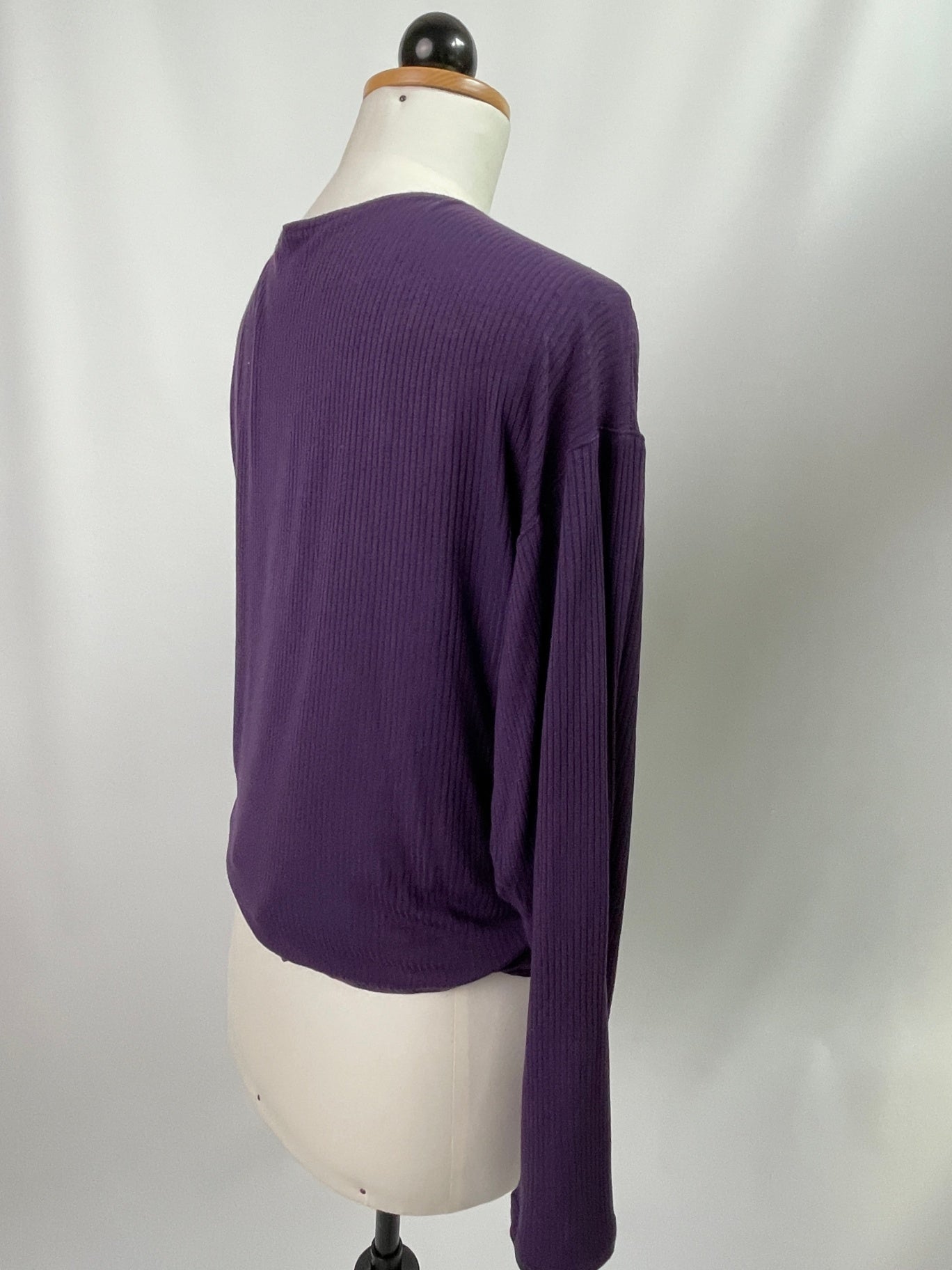Winja | Wickelbluse langarm | Rippjersey lila | Größe 2 | Second Love