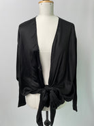 Winja | Vielseitige Wickelbluse | Langarm | EcoVero Satin Schwarz | Größe: 3 | Second Love