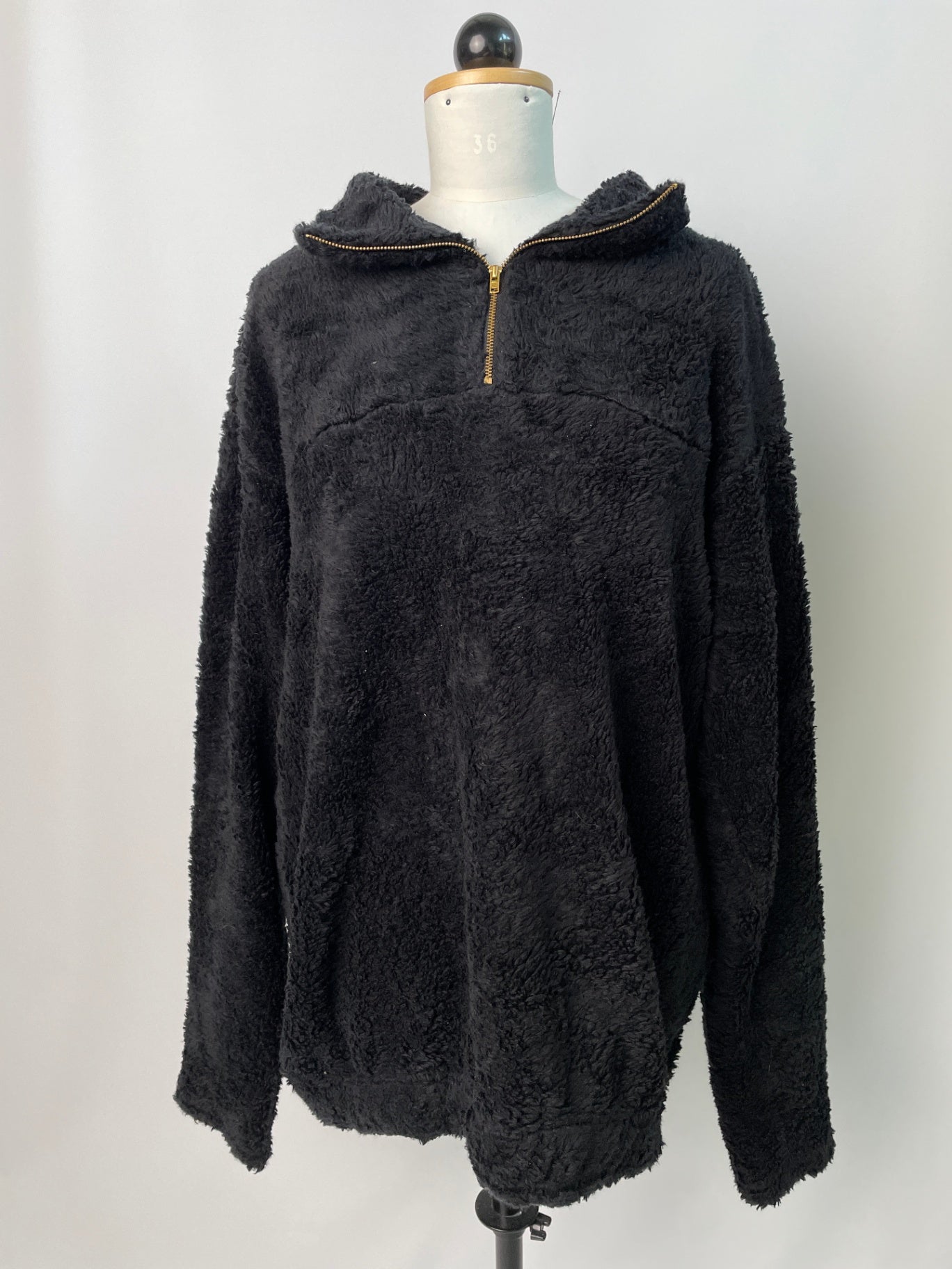 Paul | Lockerer Zipp-Pullover | Limited-Teddy schwarz | Größe L Sonderlänge s. Beschr. | Second Love