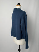 Janne | Kurze Jacke mit Knöpfen | Bio-Baumwollstrick blau | Größe L | Second Love