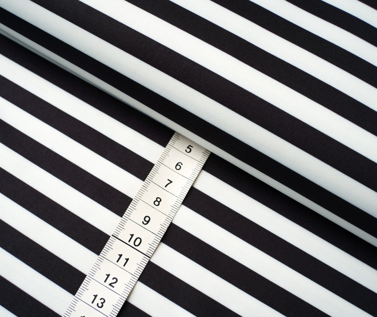 Bina | Enganliegendes Basicshirt | Activewear