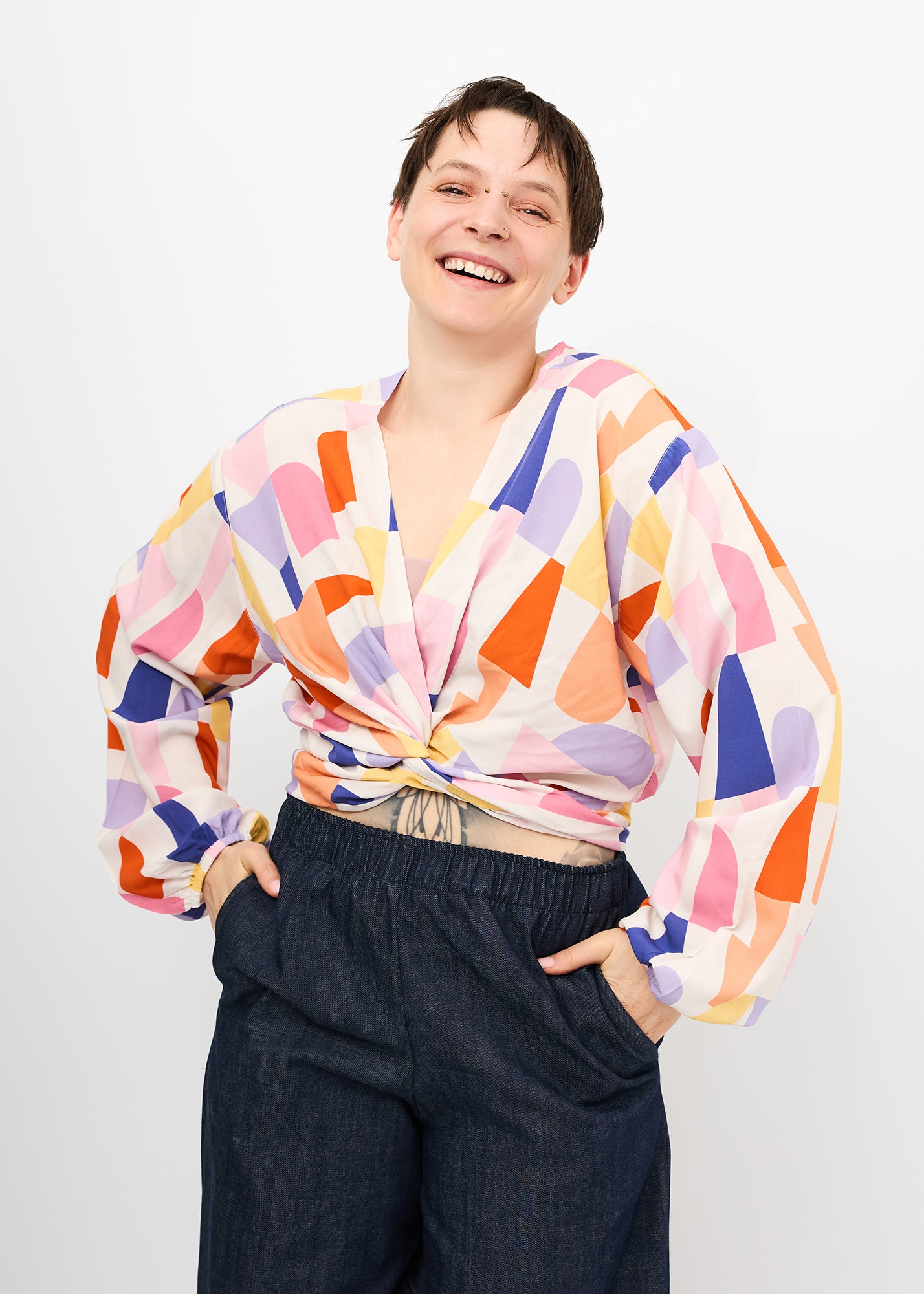 Winja | Wickelbluse mit Ballonärmeln | individualisierbar